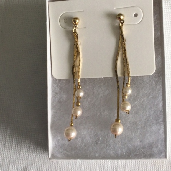 Gold and Pearl color -Inspired Dangle Earrings - Picture 1 of 8